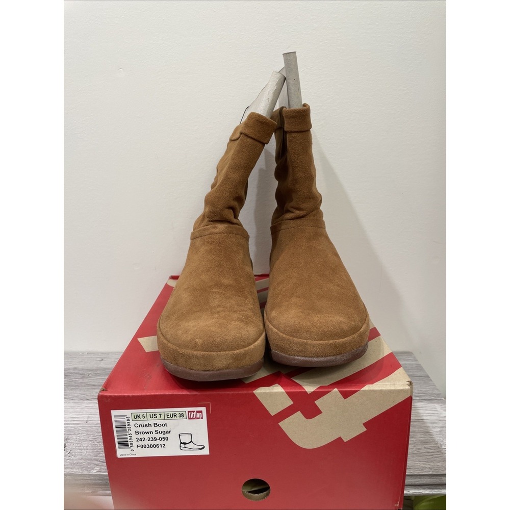 Fit flop crush boot brown sugar Suede women's 7M Wobble‎ Board NIB